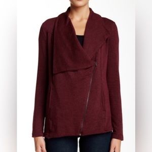 H By Bordeaux Maroon Asymmetrical Fleece Jacket, Size XS